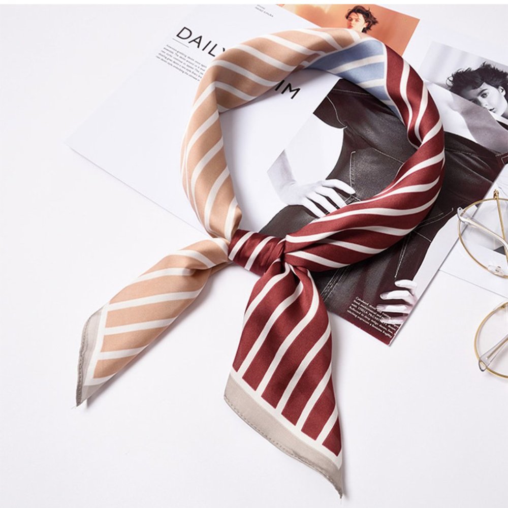 High Quality Designer Square Silk Scarf/ Neckerchi